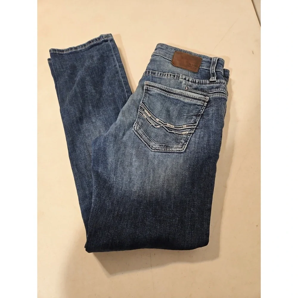 BKE Jeans Mens 33x32 Jake Straight Leg Denim Whiskered Faded Jeans (1788